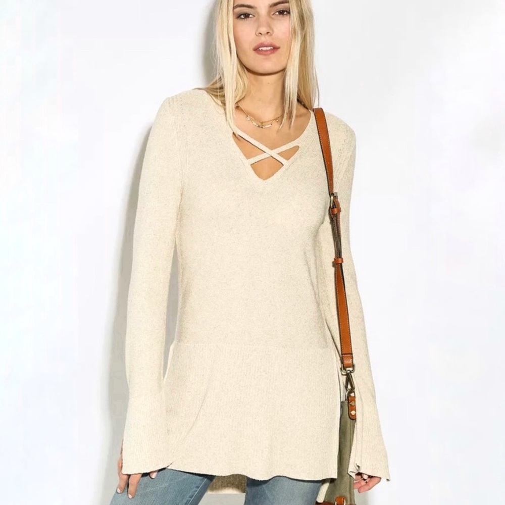 Free People off-white cream taupe knit tunic